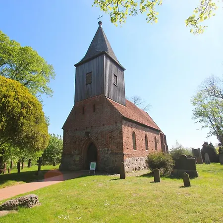 Distelfink 04 Apartament Groß Zicker